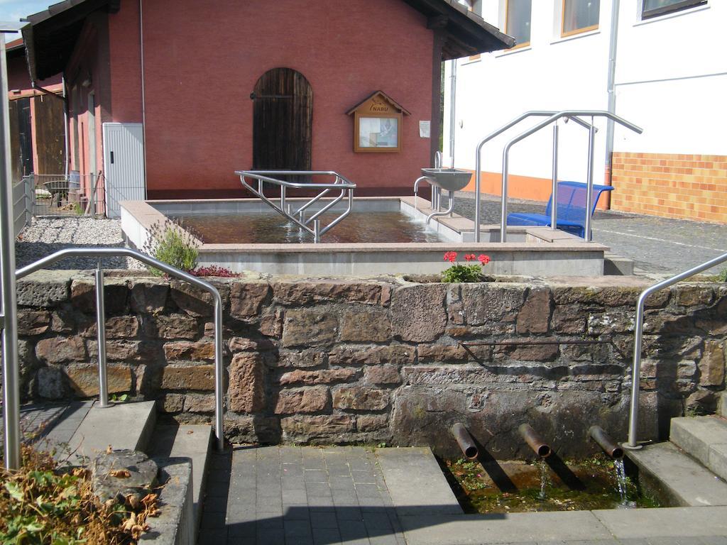 Wächtersbach Landgasthof 'Zur Quelle' מראה חיצוני תמונה